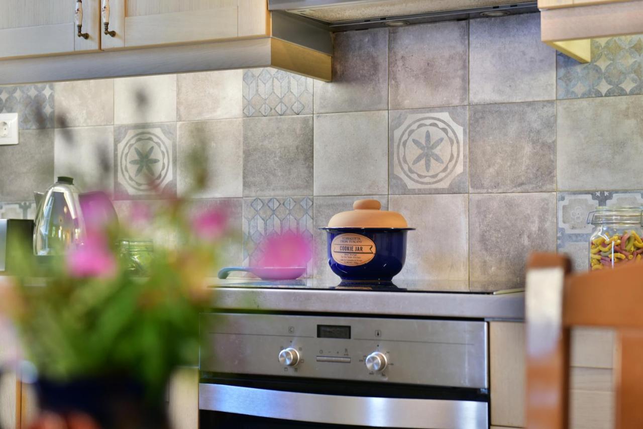 Feel At Home - Family House In Hydra Extérieur photo